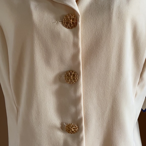 Leslie Fay Dresses Yellow Blouse Sz. 16P - Picture 2 of 10